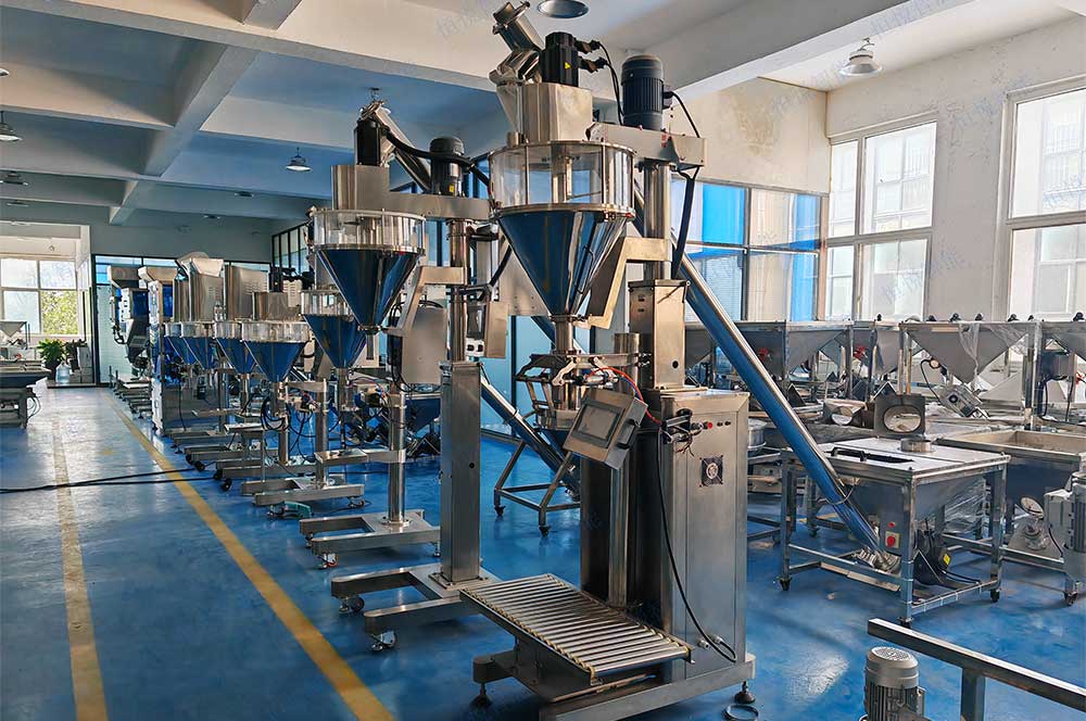 粉體半自動午夜精品福利视频進行分裝