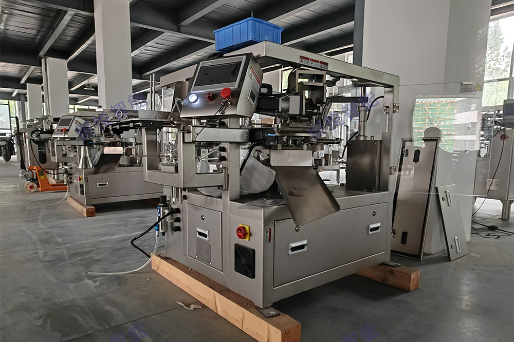 全自動給袋式醬體午夜精品福利视频整機設計符合GMP標準 全自動給袋式醬體午夜精品福利视频整機設計符合GMP標準