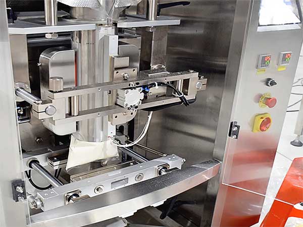 全自動粉劑午夜精品福利视频機身清潔維護
